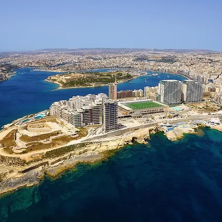 Fleur 3 Bedroom Apartment, Few Metres Away From The Seafront * Σλιέμα