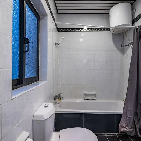 Fleur 3 Bedroom Apartment, Few Metres Away From The Seafront Σλιέμα