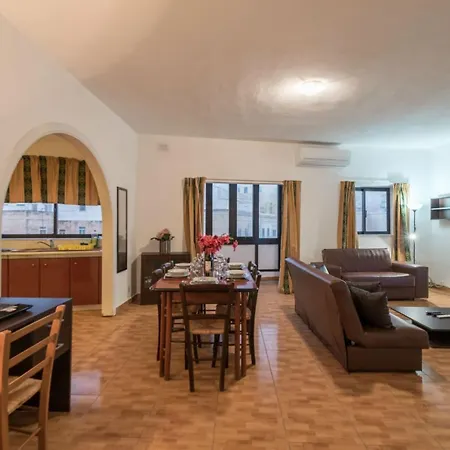 Fleur 3 Bedroom Apartment, Few Metres Away From The Seafront * Sliema