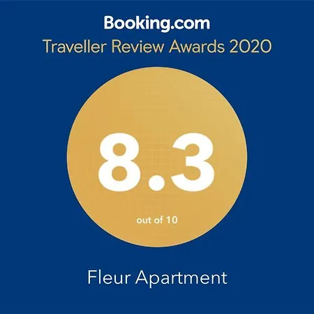 Apartamento Fleur 3 Bedroom Apartment, Few Metres Away From The Seafront *